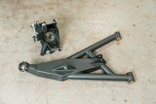 PRO R LOWER A-ARM AND KNUCKLE KIT