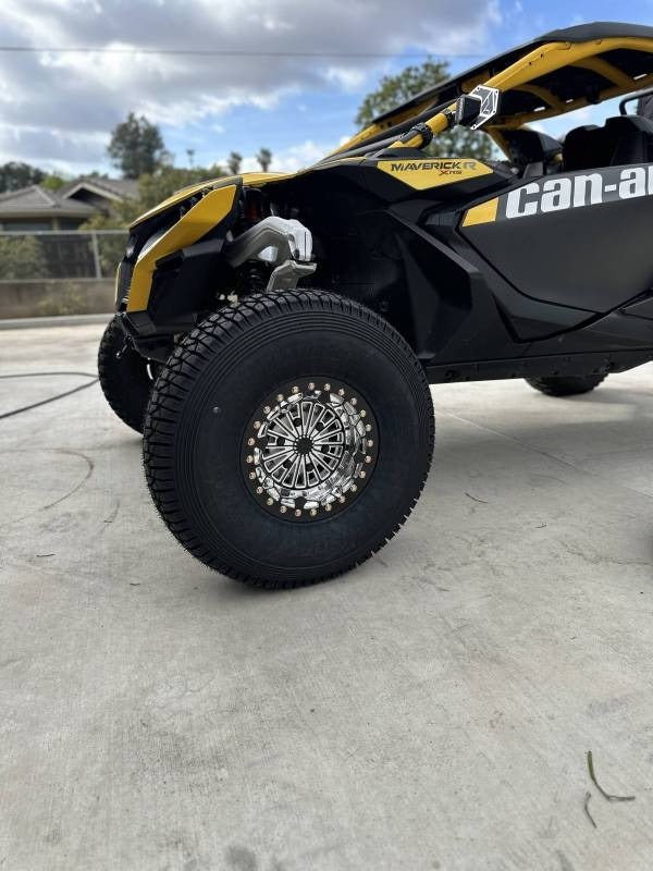 Alba Racing Crusher Pro Billet Beadlock Wheels for Can-Am Maverick R (6x5.5)