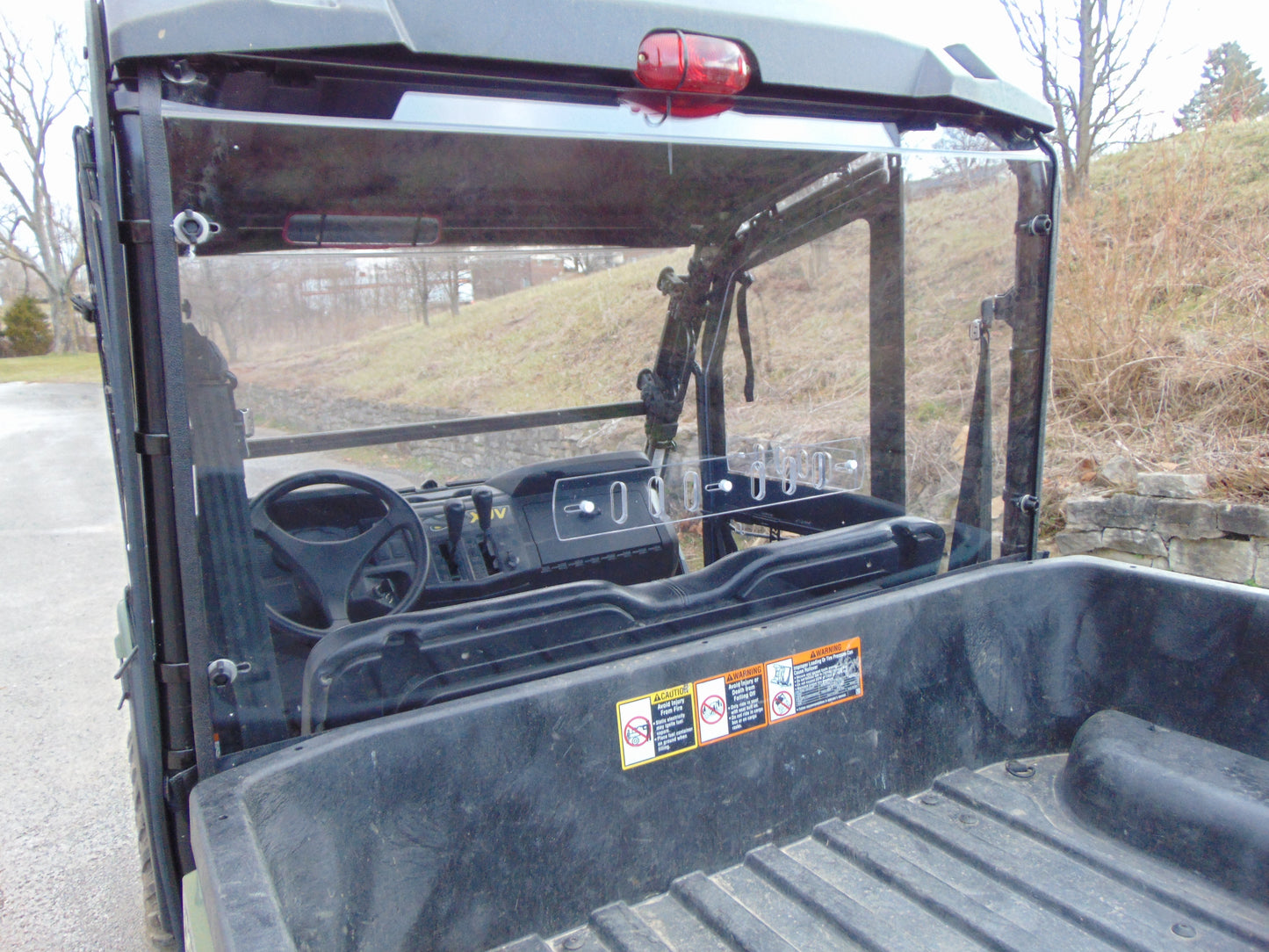 John Deere Gator 550/560/590 - Lexan Back Panel w/Vent Option